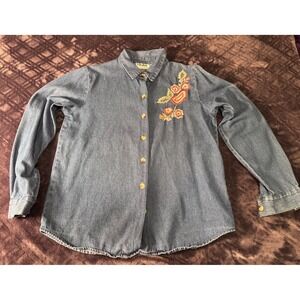 Vintage Main‎ Street Denim  Embroidered Floral Western Button Up Blouse Medium